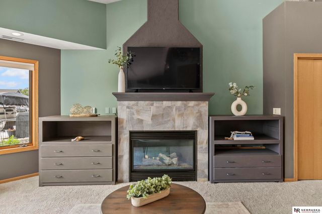 515 Pier 2, Lincoln, NE 68528