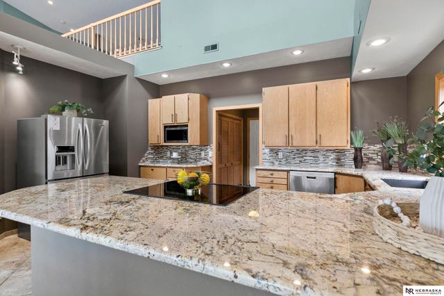 515 Pier 2, Lincoln, NE 68528