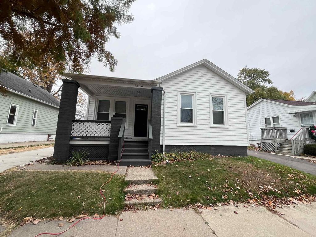 1826 N Wisconsin STREET, Racine, WI 53402