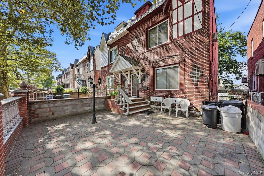 11226 197th Street, Saint Albans, NY 11412 — exterior