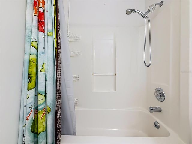 33909 LINDA LANE, Leesburg, FL 34788