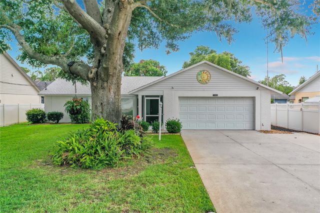 33909 LINDA LANE, Leesburg, FL 34788