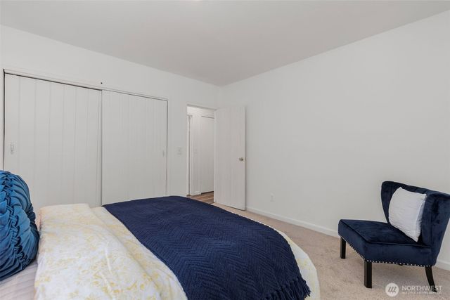 90 NE Barbara Boulevard, Belfair, WA 98528