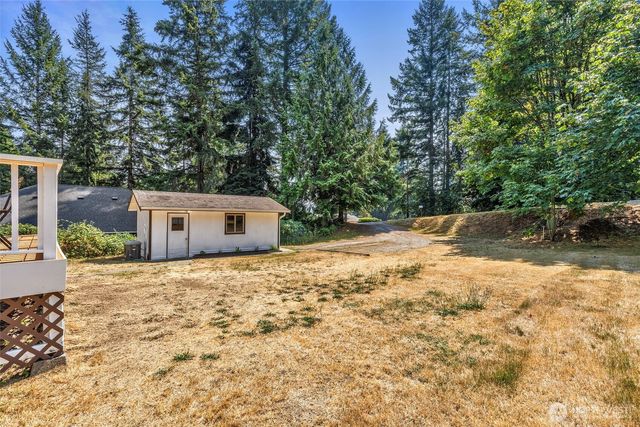 90 NE Barbara Boulevard, Belfair, WA 98528