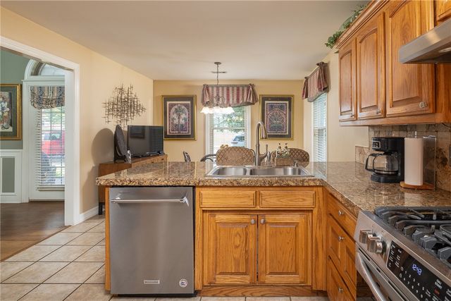 6625 Elizabeth Avenue, Springdale, AR 72762