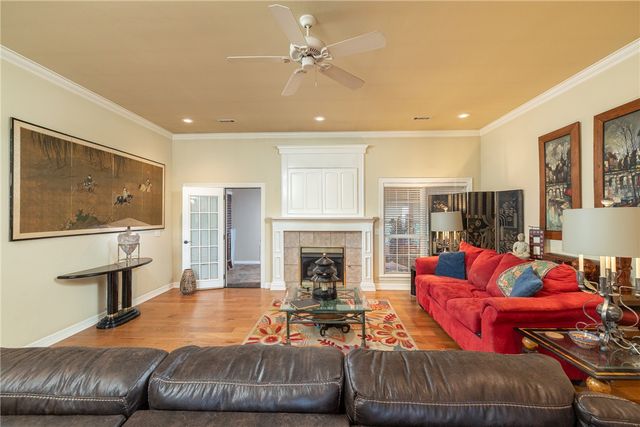 6625 Elizabeth Avenue, Springdale, AR 72762