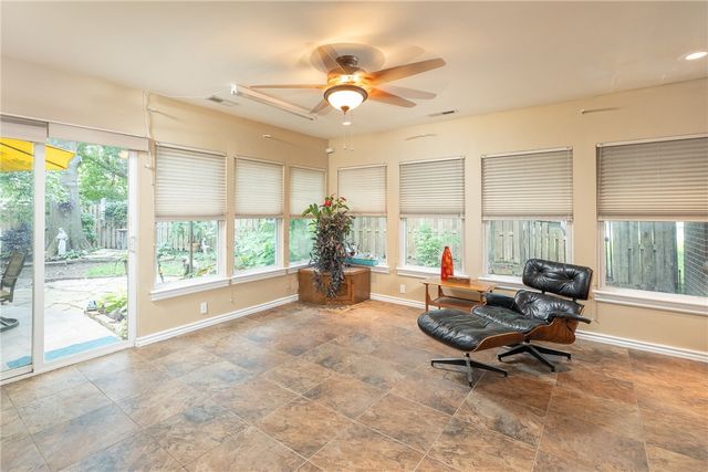 6625 Elizabeth Avenue, Springdale, AR 72762