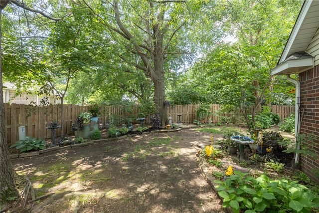 6625 Elizabeth Avenue, Springdale, AR 72762