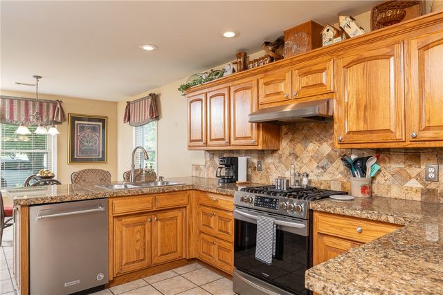 6625 Elizabeth Avenue, Springdale, AR 72762