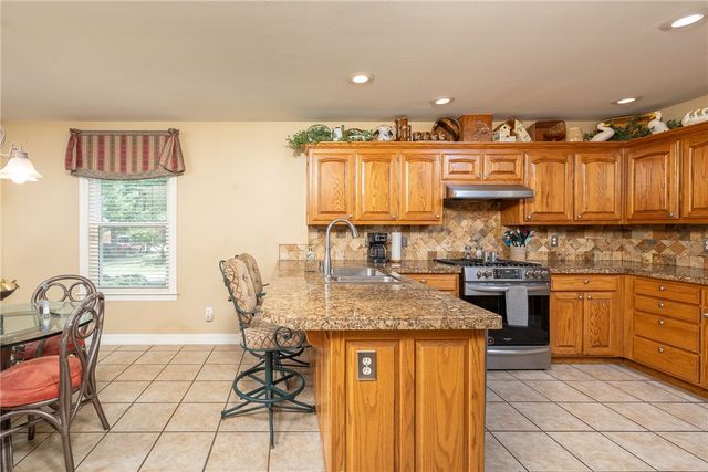 6625 Elizabeth Avenue, Springdale, AR 72762