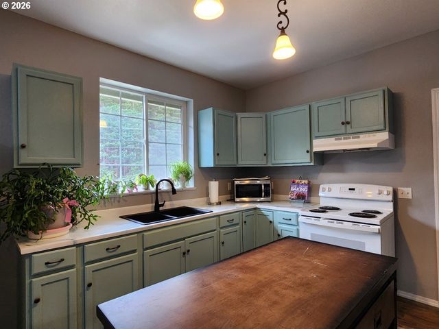 42793 KREIGER Ln, Port Orford, OR 97465