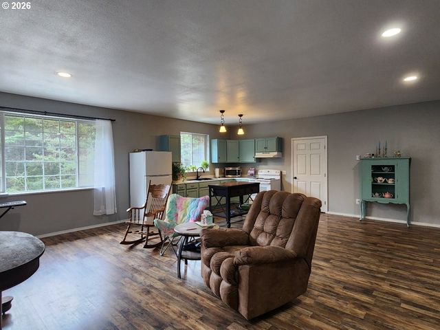 42793 KREIGER Ln, Port Orford, OR 97465