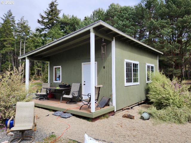 42793 KREIGER Ln, Port Orford, OR 97465