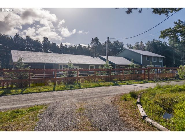 42793 KREIGER Ln, Port Orford, OR 97465