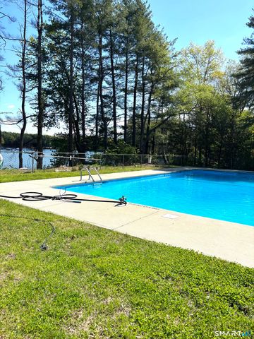 7 Brickyard Road D, Farmington, CT 06032