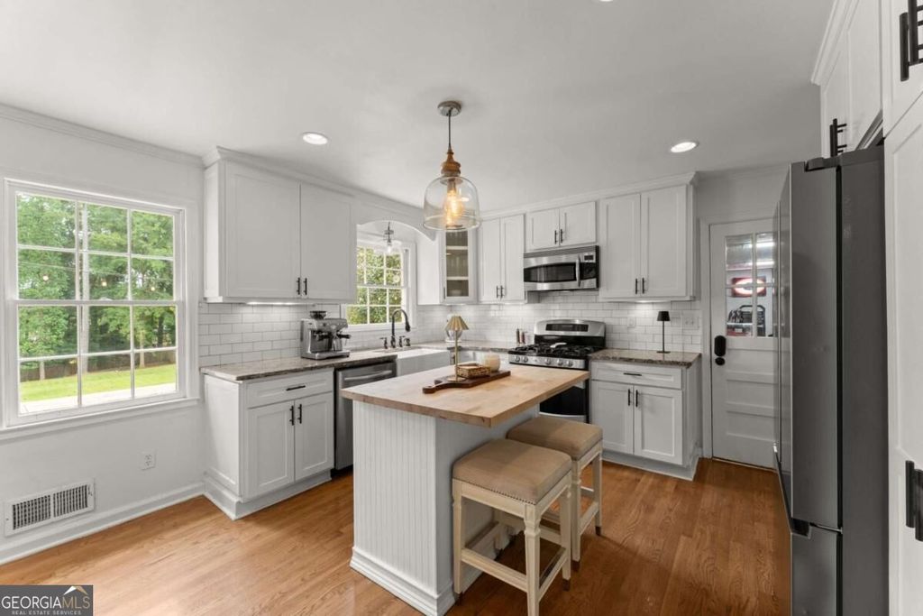 1095 Tuxedo Drive, Roswell, GA 30075 — photo 4