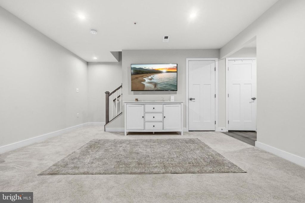 Image 29 of property listing at 11306 MERIDIAN HILL WAY, Upper Marlboro, MD 20772