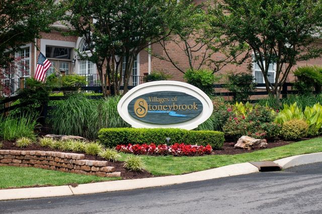 2064 Blackstone Drive, Hendersonville, TN 37075