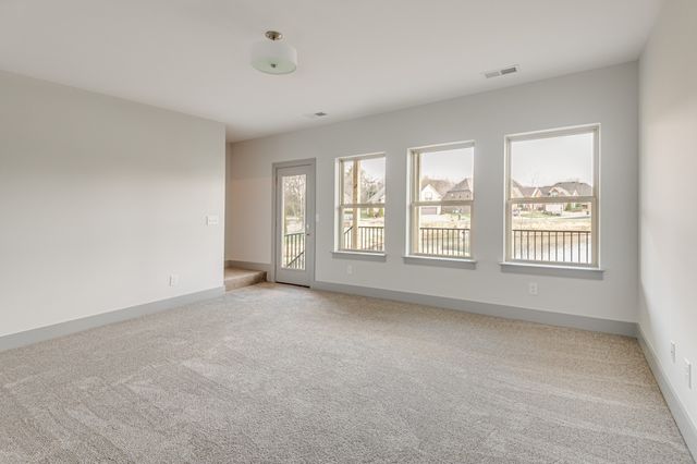 2064 Blackstone Drive, Hendersonville, TN 37075