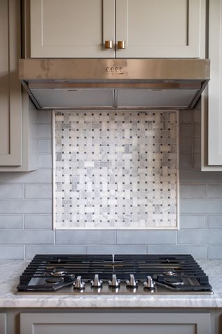 2064 Blackstone Drive, Hendersonville, TN 37075