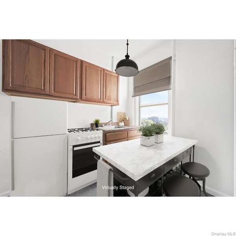 1898 Longfellow Ave E4, Bronx, NY 10460
