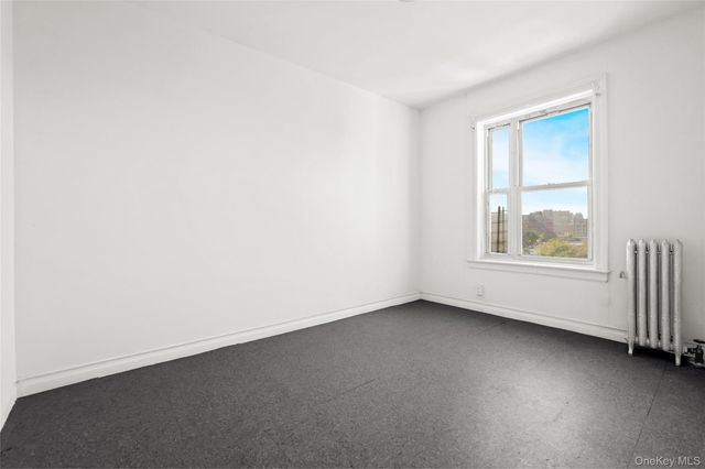 1898 Longfellow Ave E4, Bronx, NY 10460