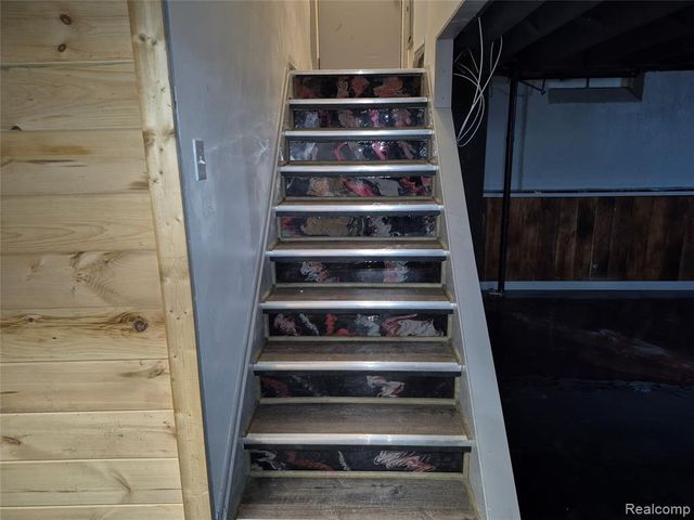 1689 Gregory Avenue, Lincoln Park, MI 48146