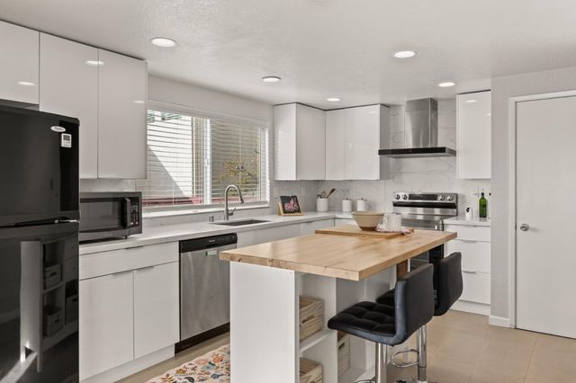 610 Skyway Drive, San Jose, CA 95111