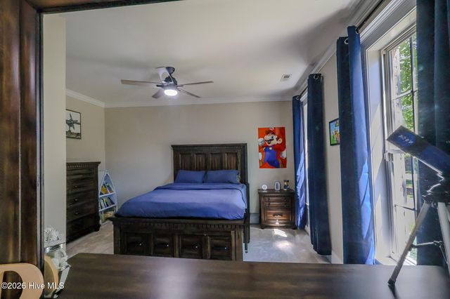 720 Blue Point Drive, Wilmington, NC 28411
