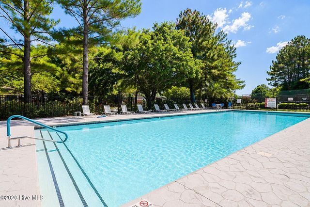 720 Blue Point Drive, Wilmington, NC 28411