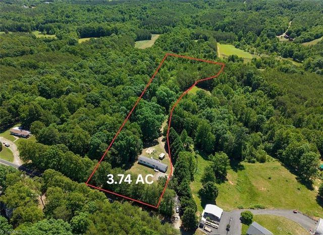 1709 Bud Tilley Road, Pinnacle, NC 27043