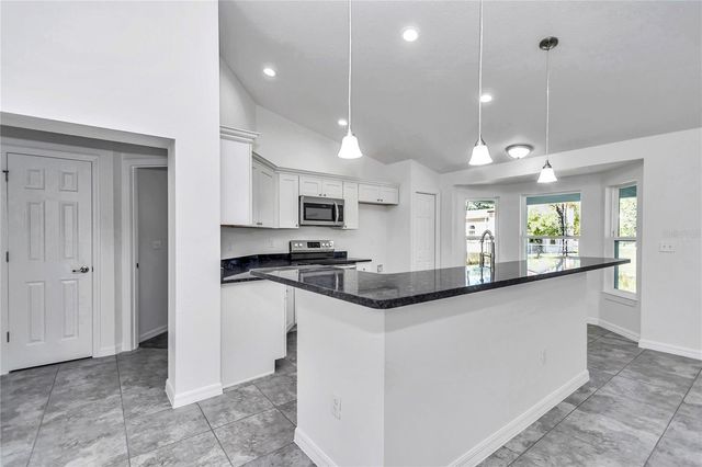 19416 SW 98TH PLACE ROAD, Dunnellon, FL 34432