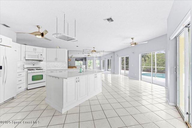 990 Harbor Pines Drive, Merritt Island, FL 32952