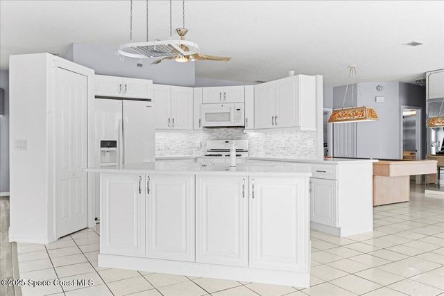 990 Harbor Pines Drive, Merritt Island, FL 32952