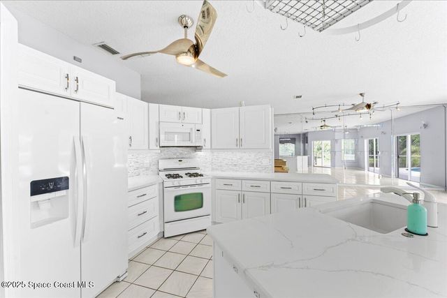 990 Harbor Pines Drive, Merritt Island, FL 32952