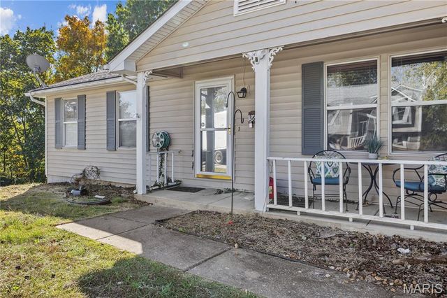 3658 N Meadow Mill Drive, Arnold, MO 63010