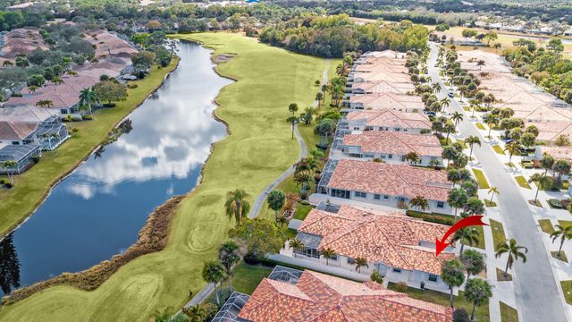 8285 SE Double Tree Drive, Hobe Sound, FL 33455