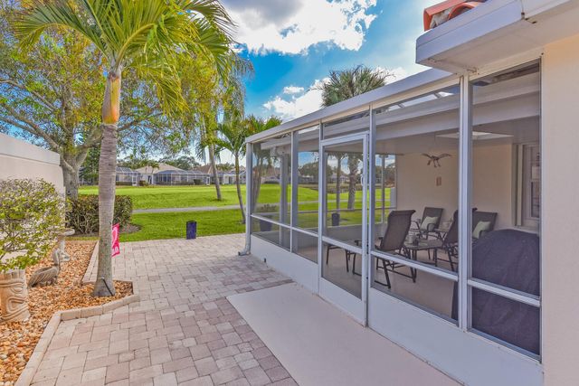 8285 SE Double Tree Drive, Hobe Sound, FL 33455