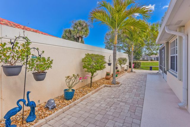 8285 SE Double Tree Drive, Hobe Sound, FL 33455