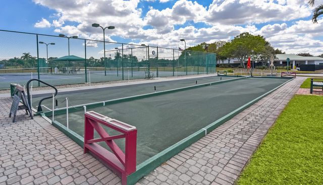 8285 SE Double Tree Drive, Hobe Sound, FL 33455