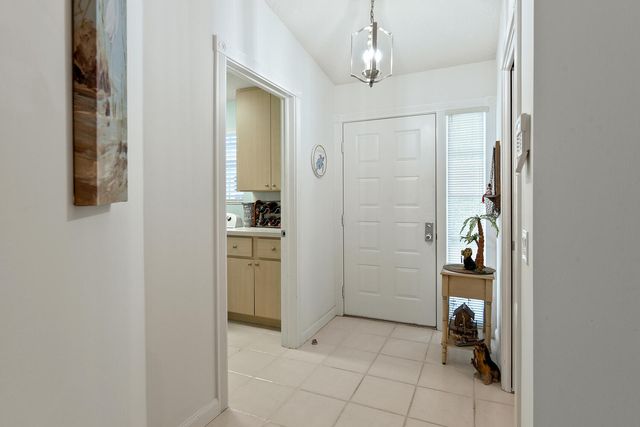 8285 SE Double Tree Drive, Hobe Sound, FL 33455