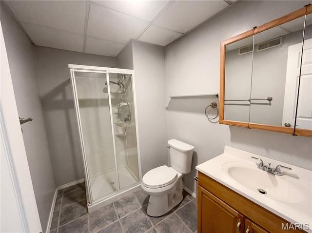 565 Crown Passage Drive, St Charles, MO 63303