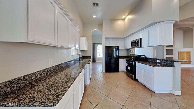 14202 N 180th Avenue, Surprise, AZ 85388