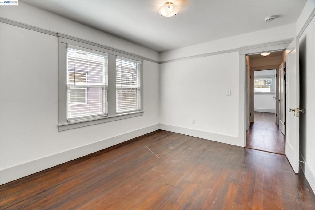 Image 14 of property listing at 4241 Suter St, Oakland, CA 94619