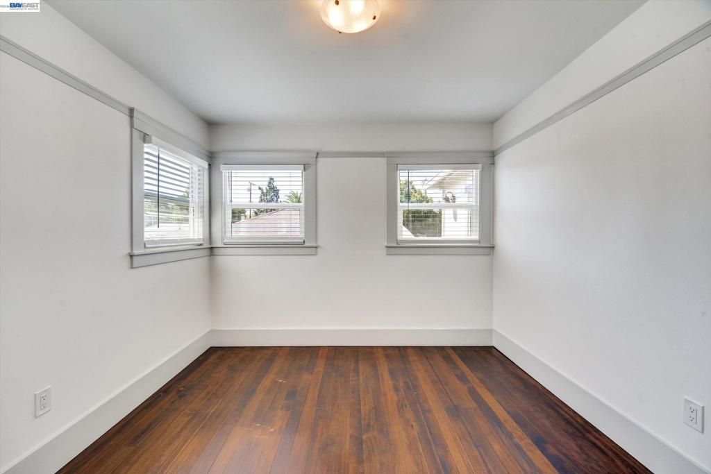 Image 20 of property listing at 4241 Suter St, Oakland, CA 94619