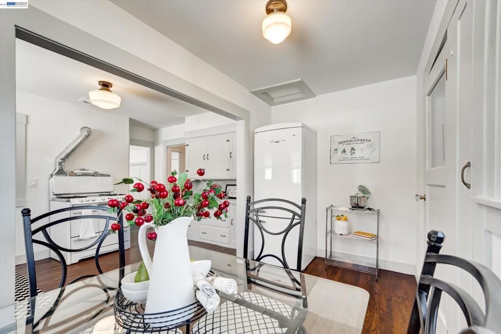 Image 29 of property listing at 4241 Suter St, Oakland, CA 94619