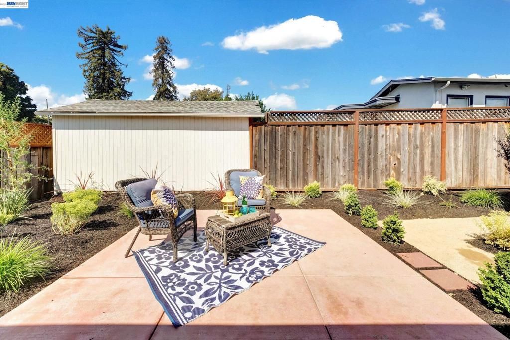 Image 37 of property listing at 4241 Suter St, Oakland, CA 94619