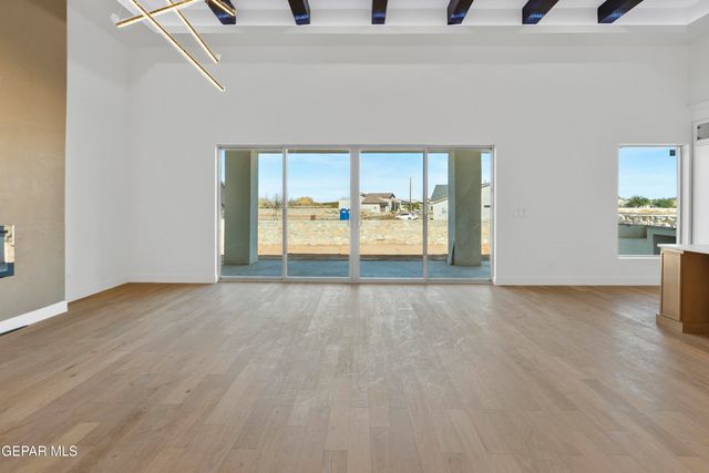 5659 RIO BONITO Circle, El Paso, TX 79932