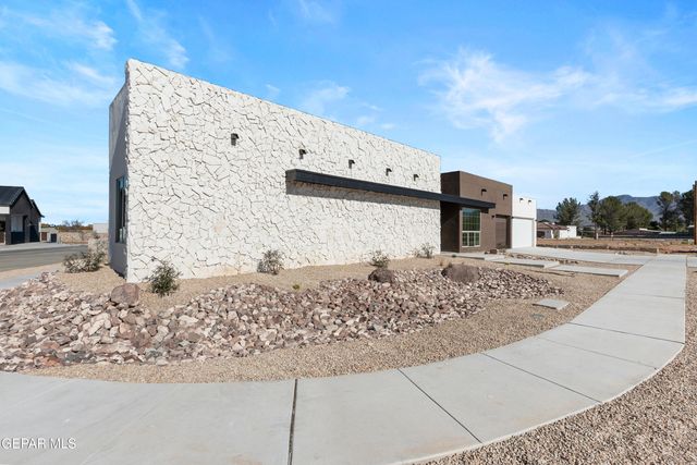 5659 RIO BONITO Circle, El Paso, TX 79932