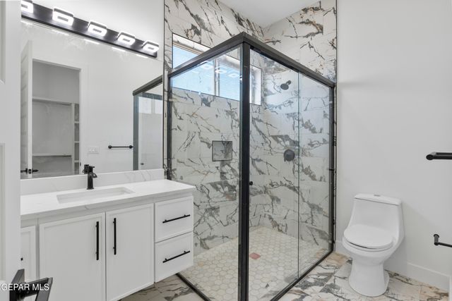 5659 RIO BONITO Circle, El Paso, TX 79932